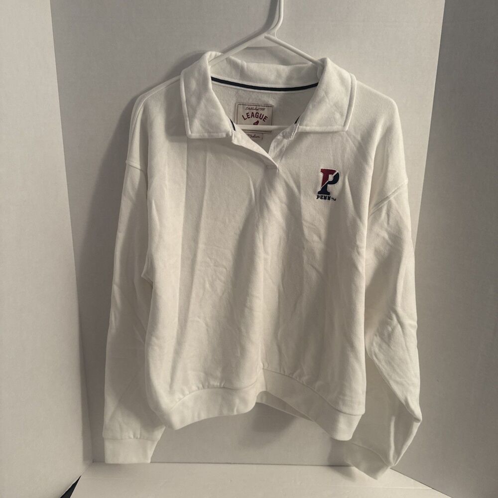 University of Pennsylvania Penn League 91 White Pullover Sweater Women’s Medium